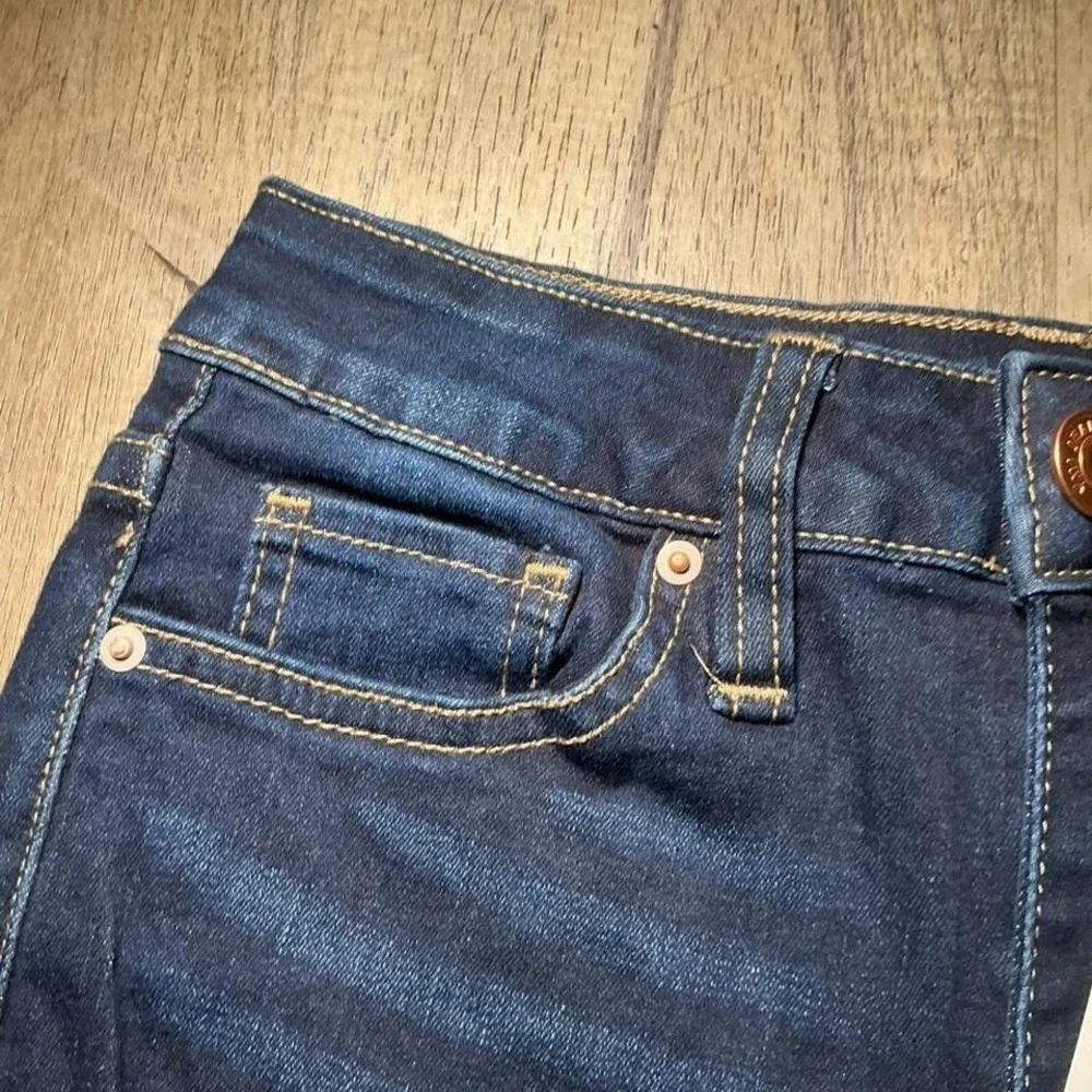 YMI Navy Dark Wash Distressed Denim‎ Shorts High Rise NWT Junior Size 28